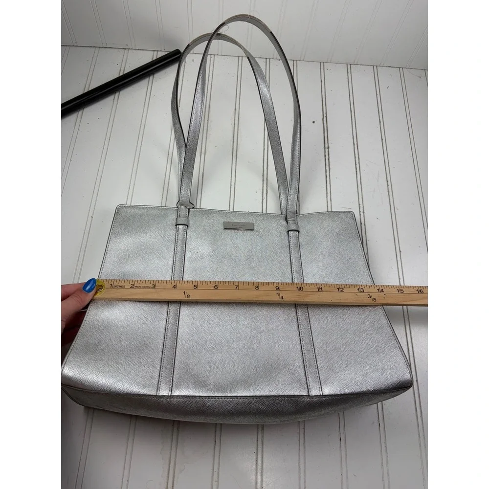 Kate Spade Vintage Silver Metallic Saffiano Leather Kenzie Shoulder Bag Purse